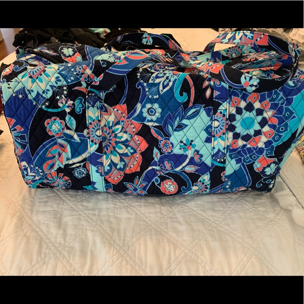 Vera Bradley large duffle